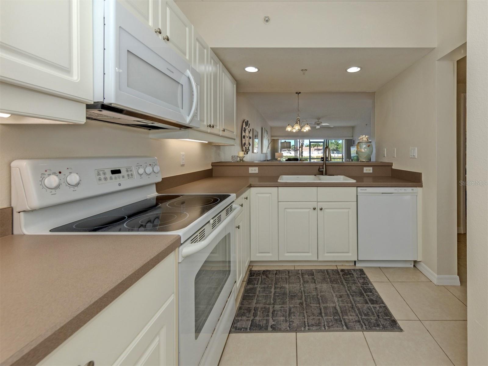 Image 18 of 49 For 891 Norwalk Drive # 105