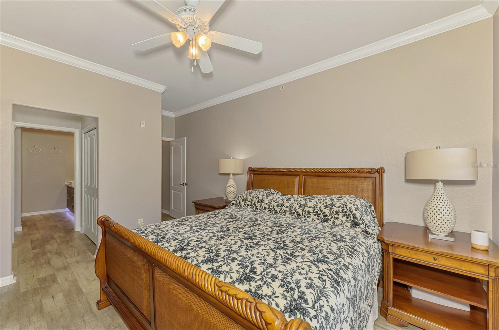 Image 36 of 72 For 900 San Lino Circle # 910