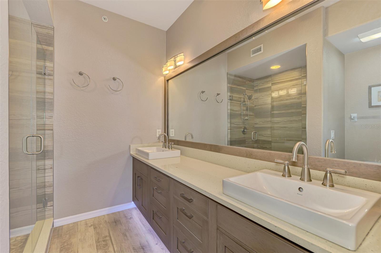 Image 37 of 72 For 900 San Lino Circle # 910