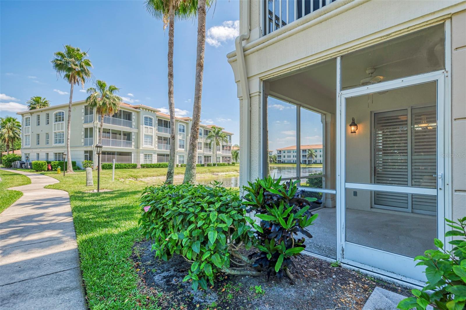 Image 52 of 72 For 900 San Lino Circle # 910