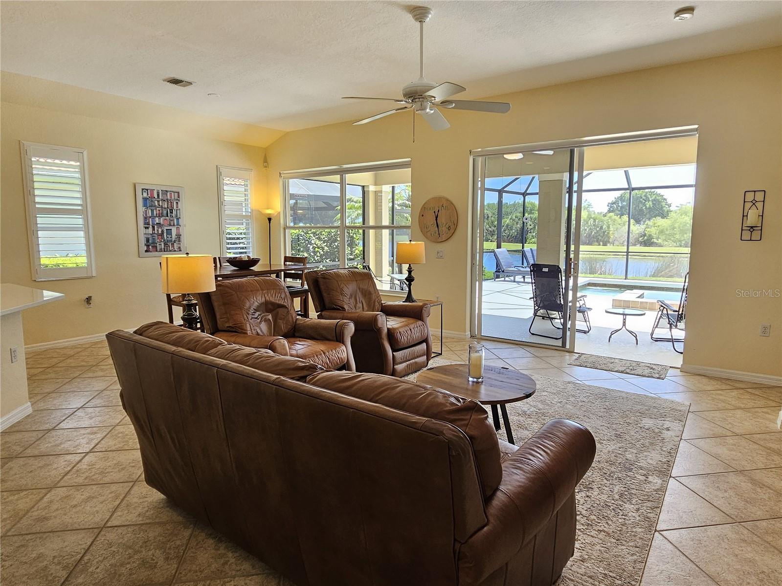 Image 10 of 37 For 133 Treviso Court