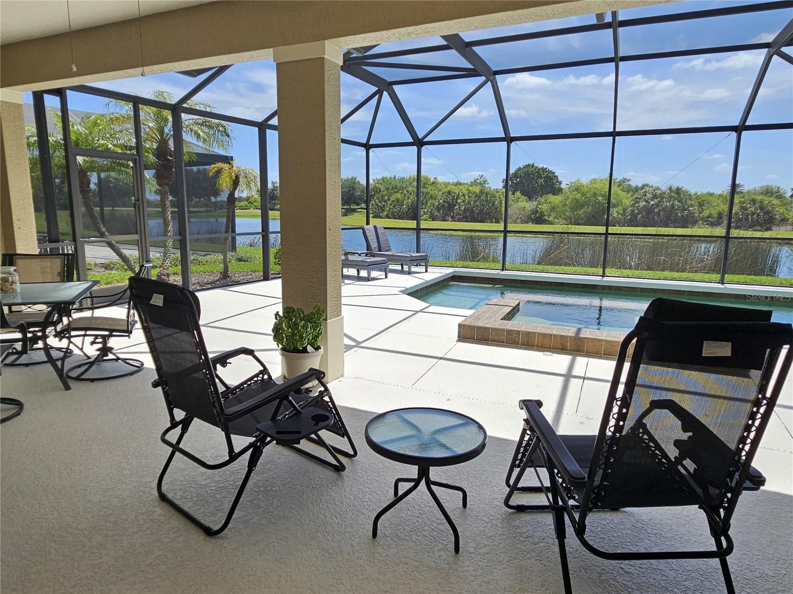 Image 13 of 37 For 133 Treviso Court