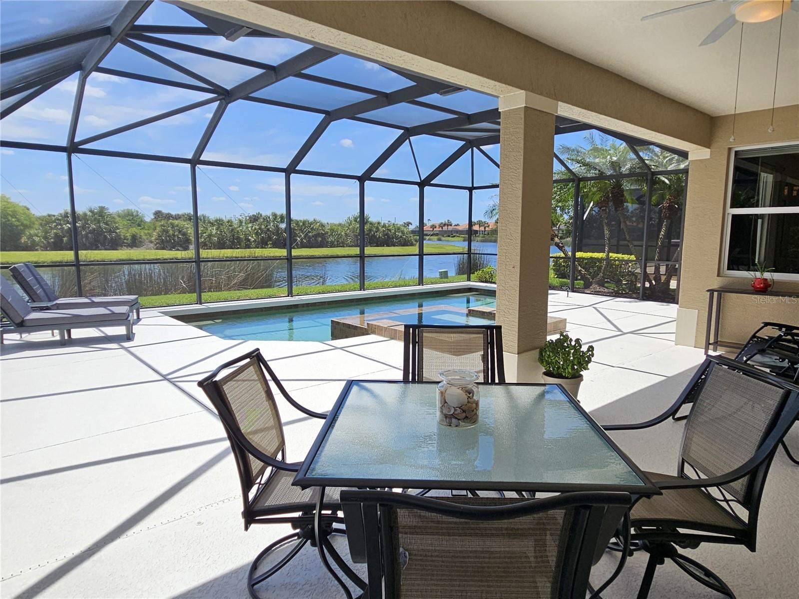 Image 14 of 37 For 133 Treviso Court