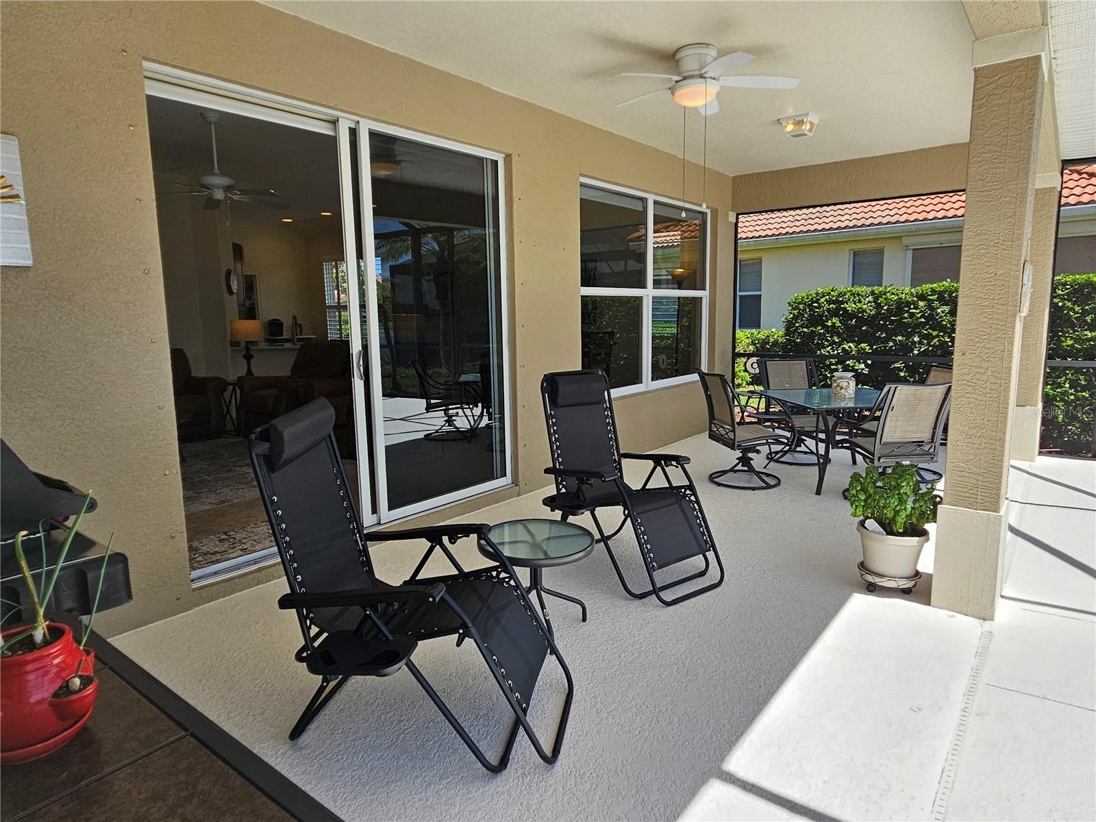 Image 18 of 37 For 133 Treviso Court