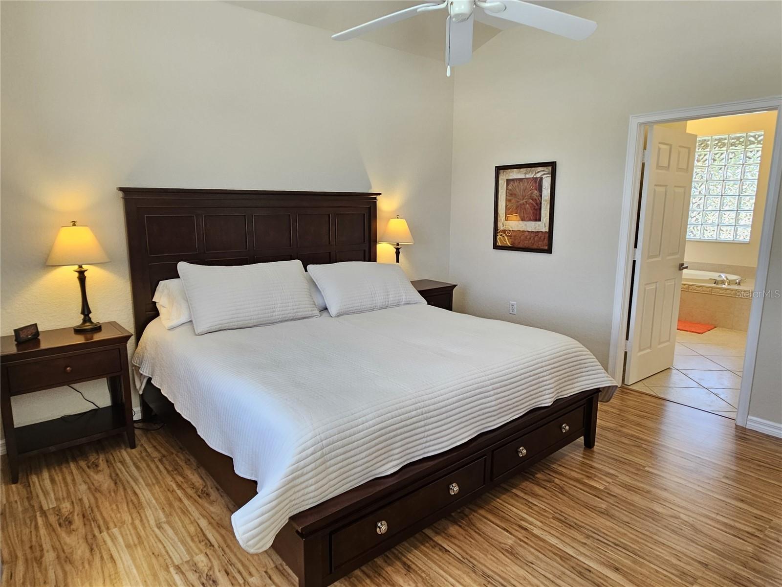 Image 25 of 37 For 133 Treviso Court