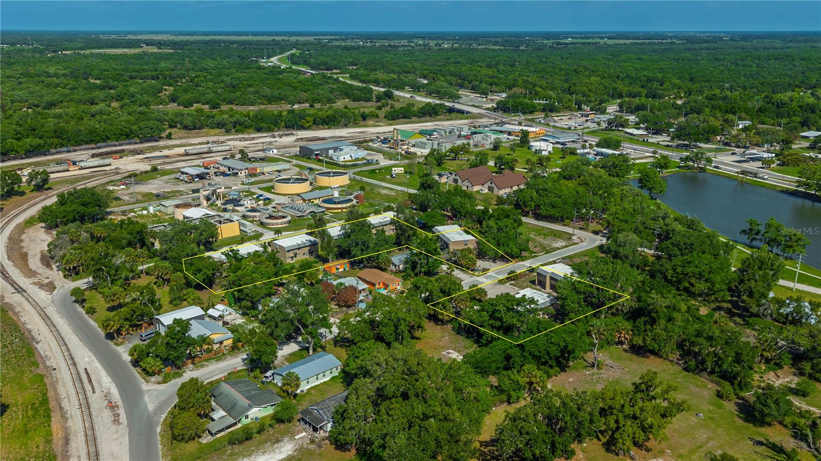 Image 21 of 26 For 111 Jordan Avenue