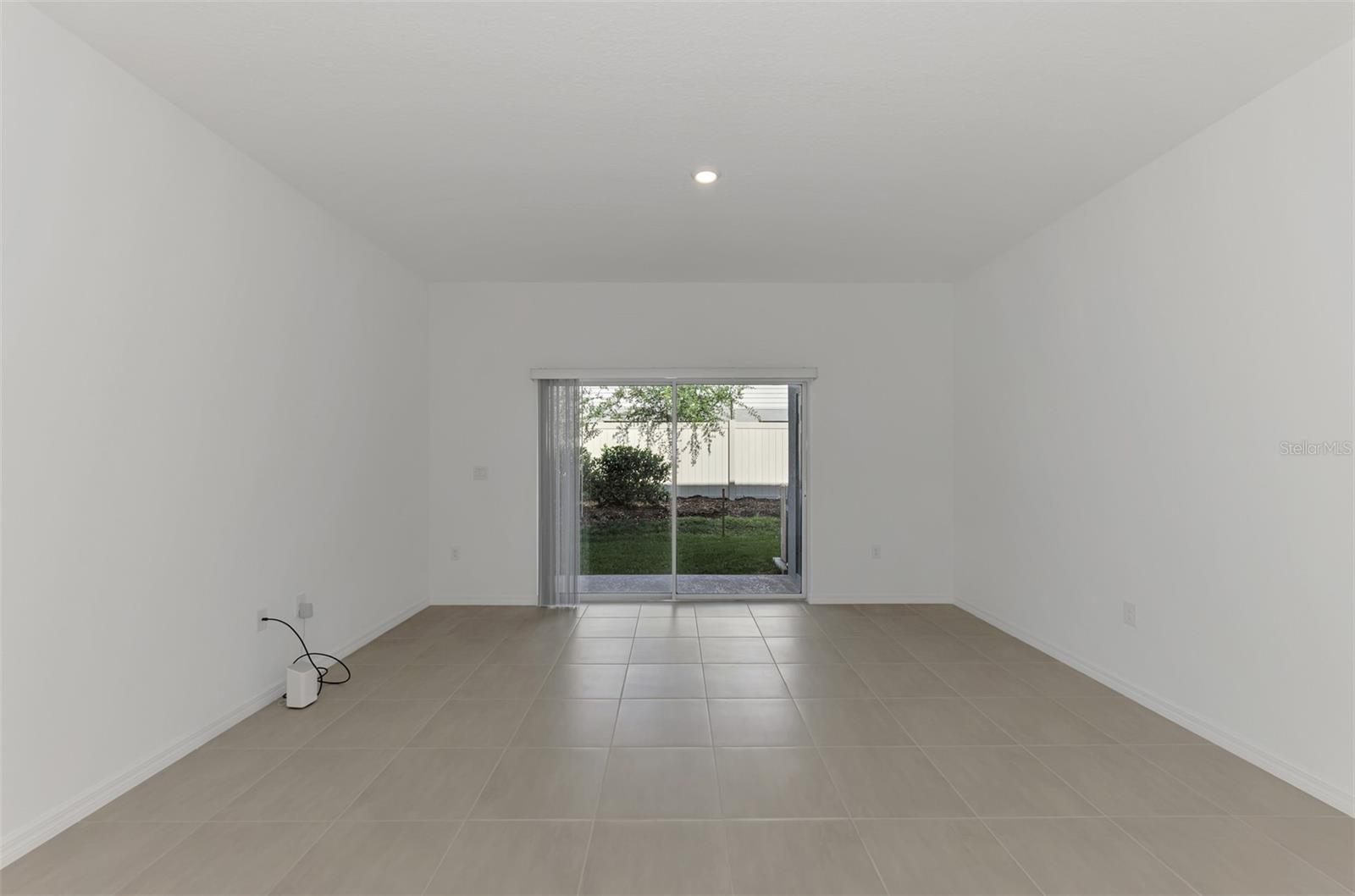 Image 16 of 48 For 8540 Daybreak Street