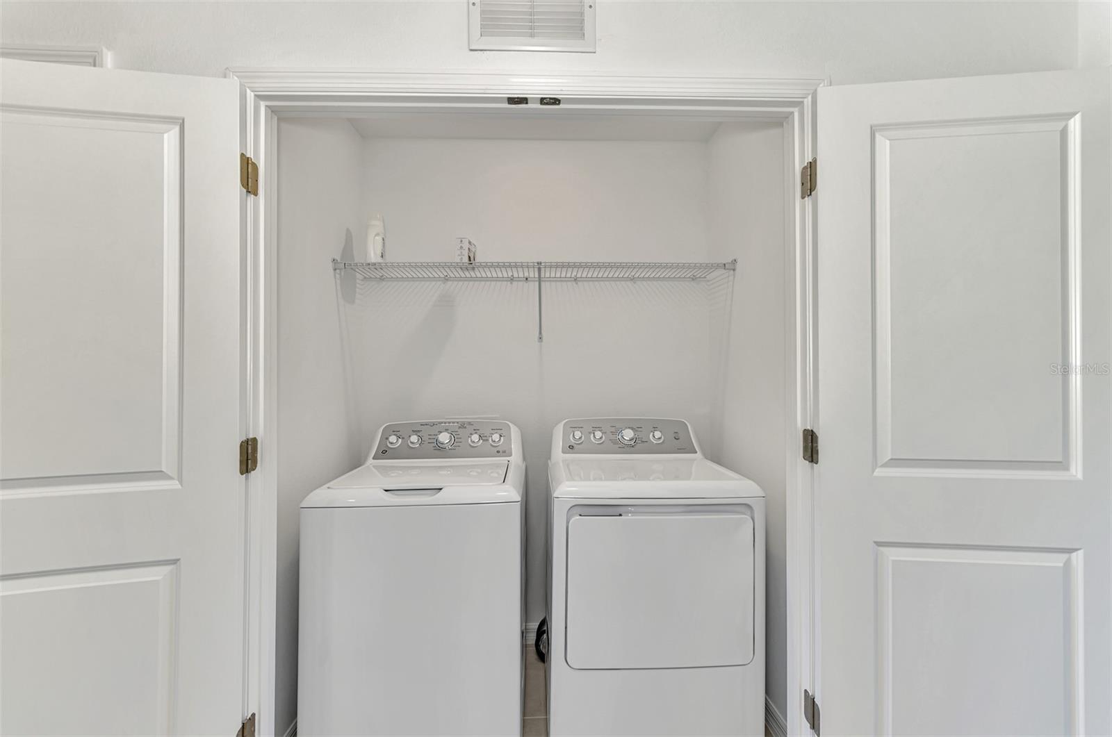 Image 31 of 48 For 8540 Daybreak Street
