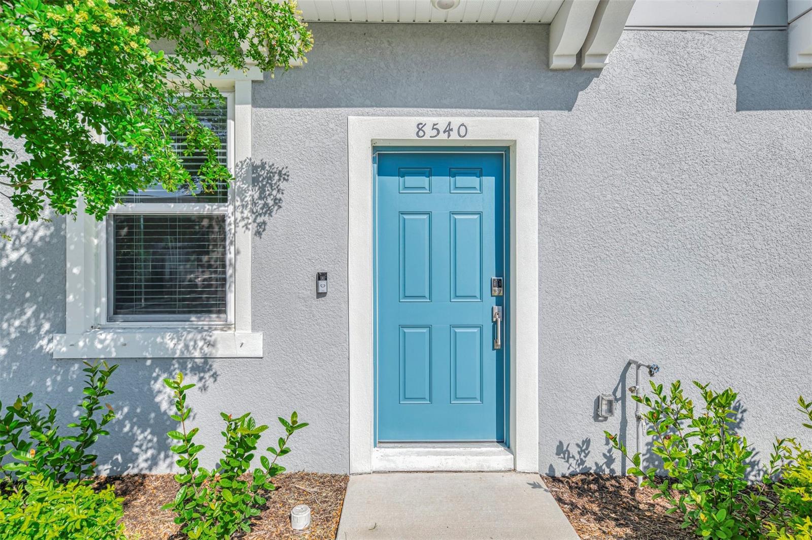 Image 6 of 48 For 8540 Daybreak Street