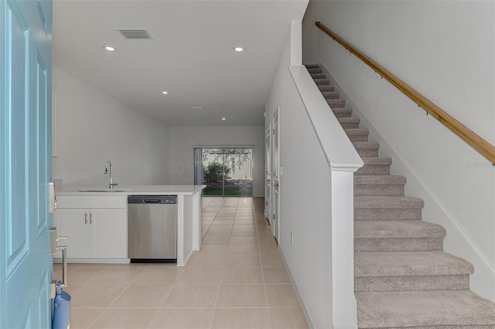 Image 7 of 48 For 8540 Daybreak Street