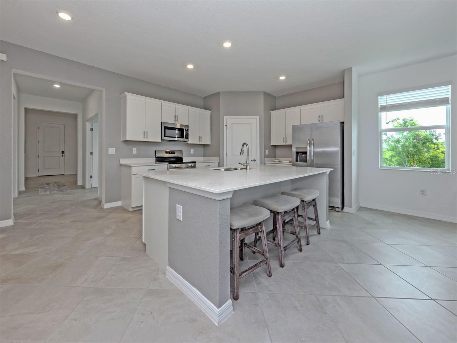 Image 14 of 98 For 11088 Pinot Drive