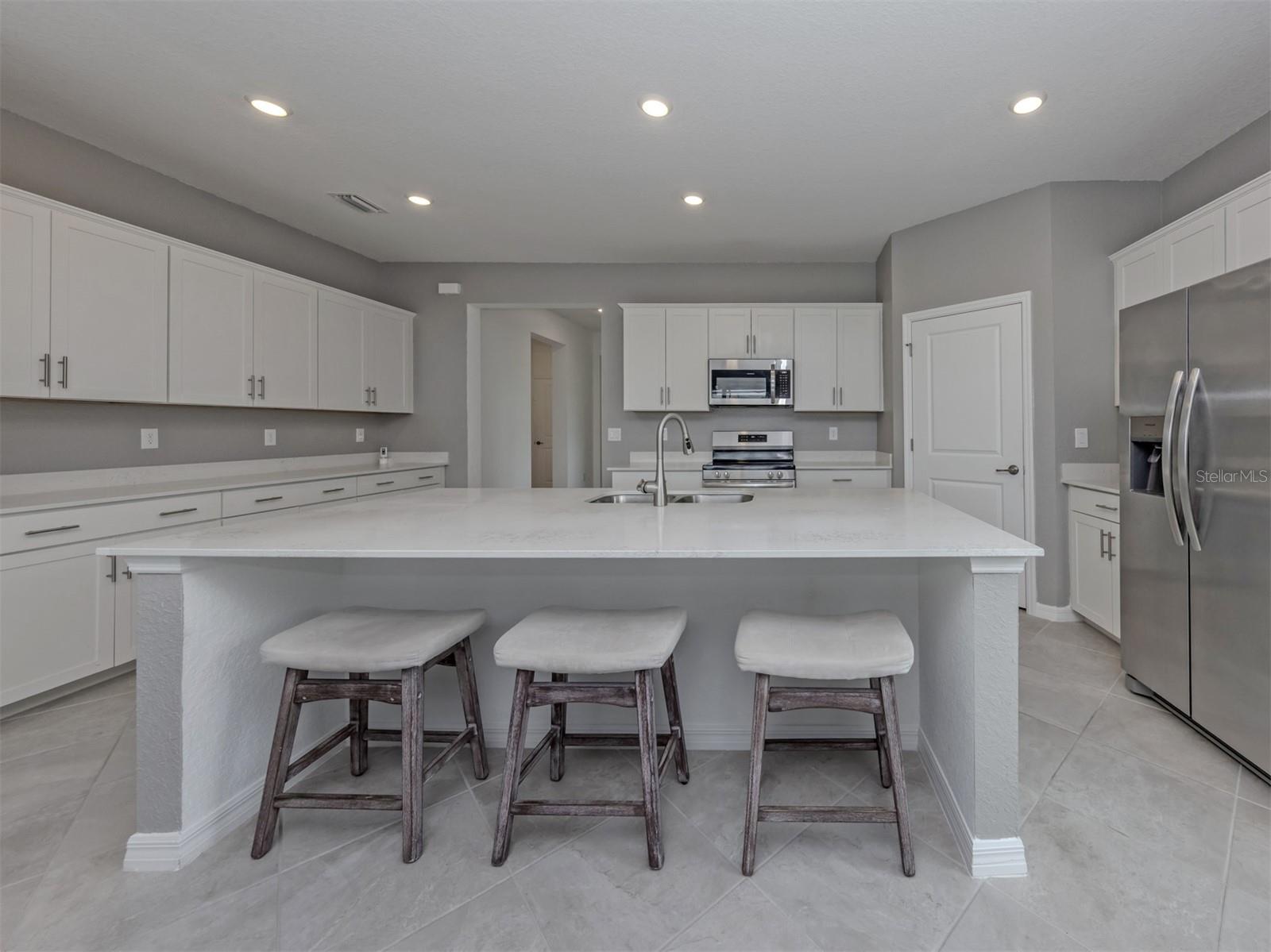 Image 16 of 98 For 11088 Pinot Drive