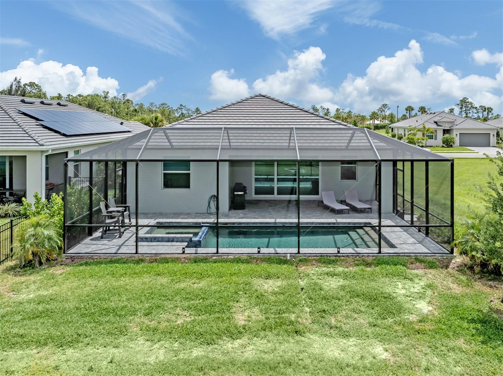 Image 28 of 98 For 11088 Pinot Drive