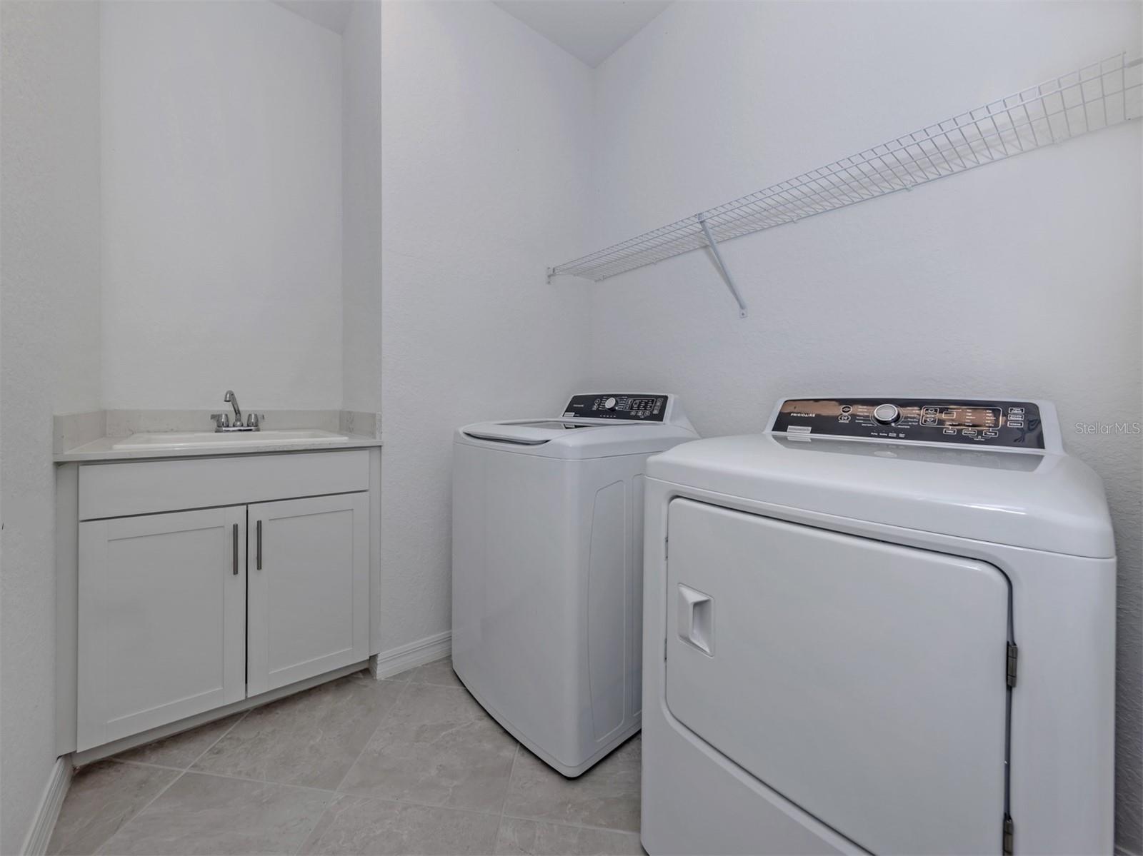 Image 33 of 98 For 11088 Pinot Drive