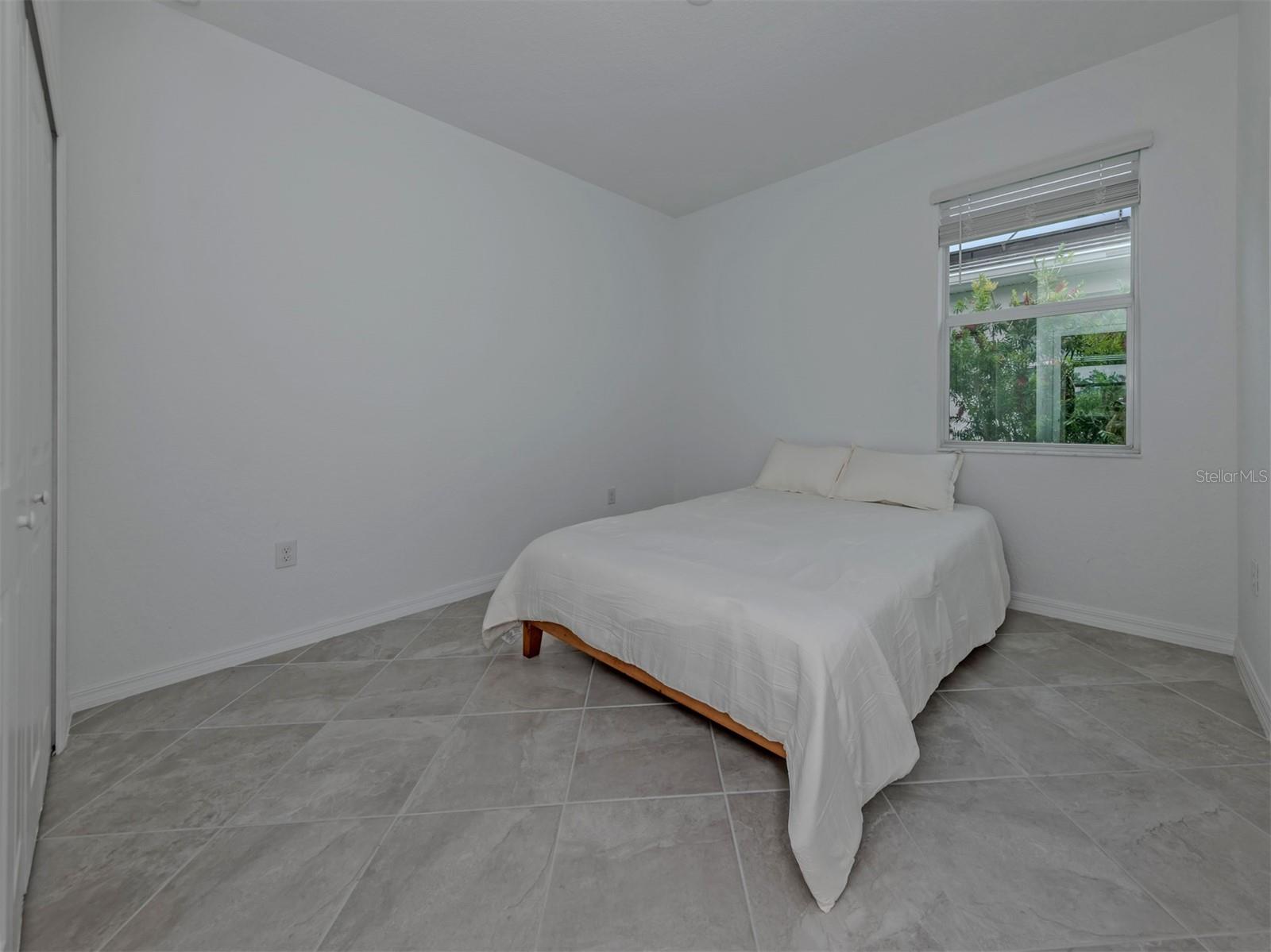 Image 36 of 98 For 11088 Pinot Drive