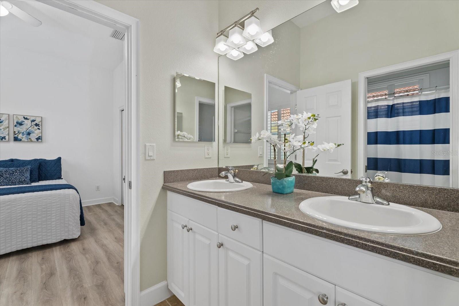 Image 31 of 76 For 229 Montelluna Drive