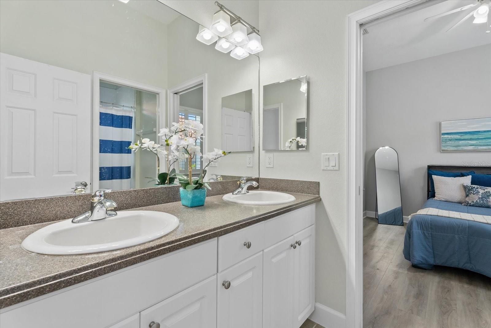 Image 32 of 76 For 229 Montelluna Drive