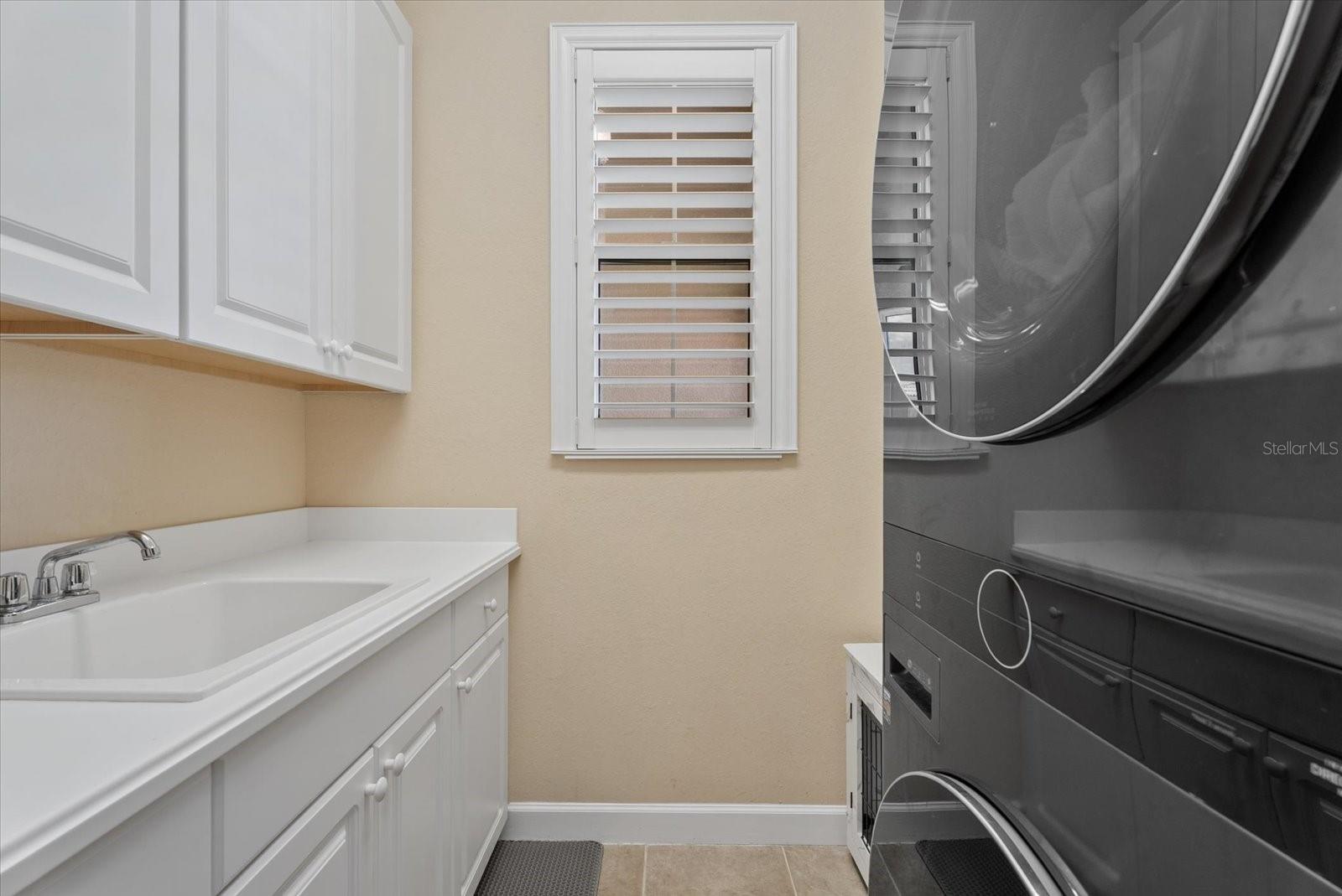 Image 34 of 76 For 229 Montelluna Drive