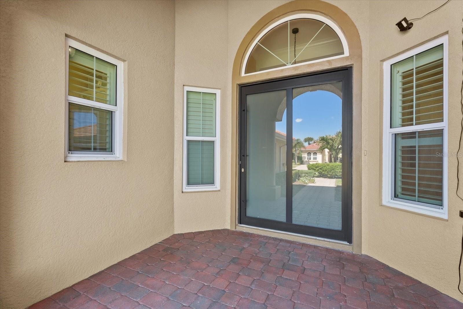 Image 9 of 76 For 229 Montelluna Drive