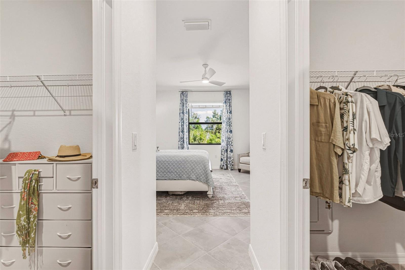 Image 20 of 54 For 17090 Luminous Avenue