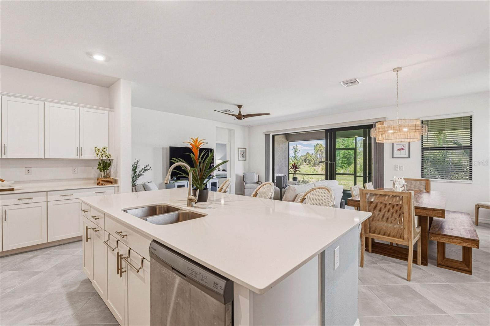 Image 40 of 54 For 17090 Luminous Avenue