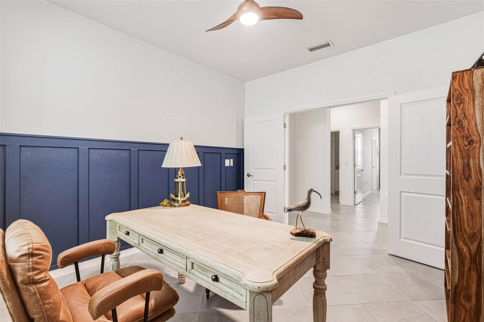 Image 5 of 54 For 17090 Luminous Avenue