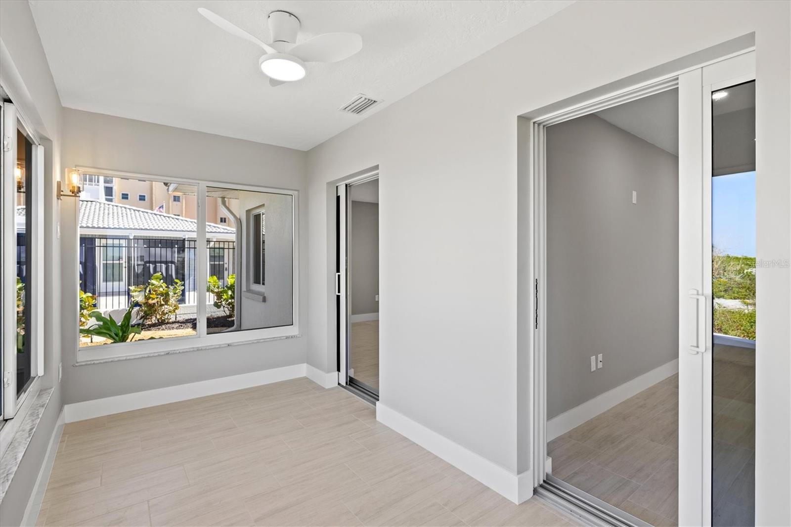 Image 27 of 78 For 1200 Tarpon Center Drive 1