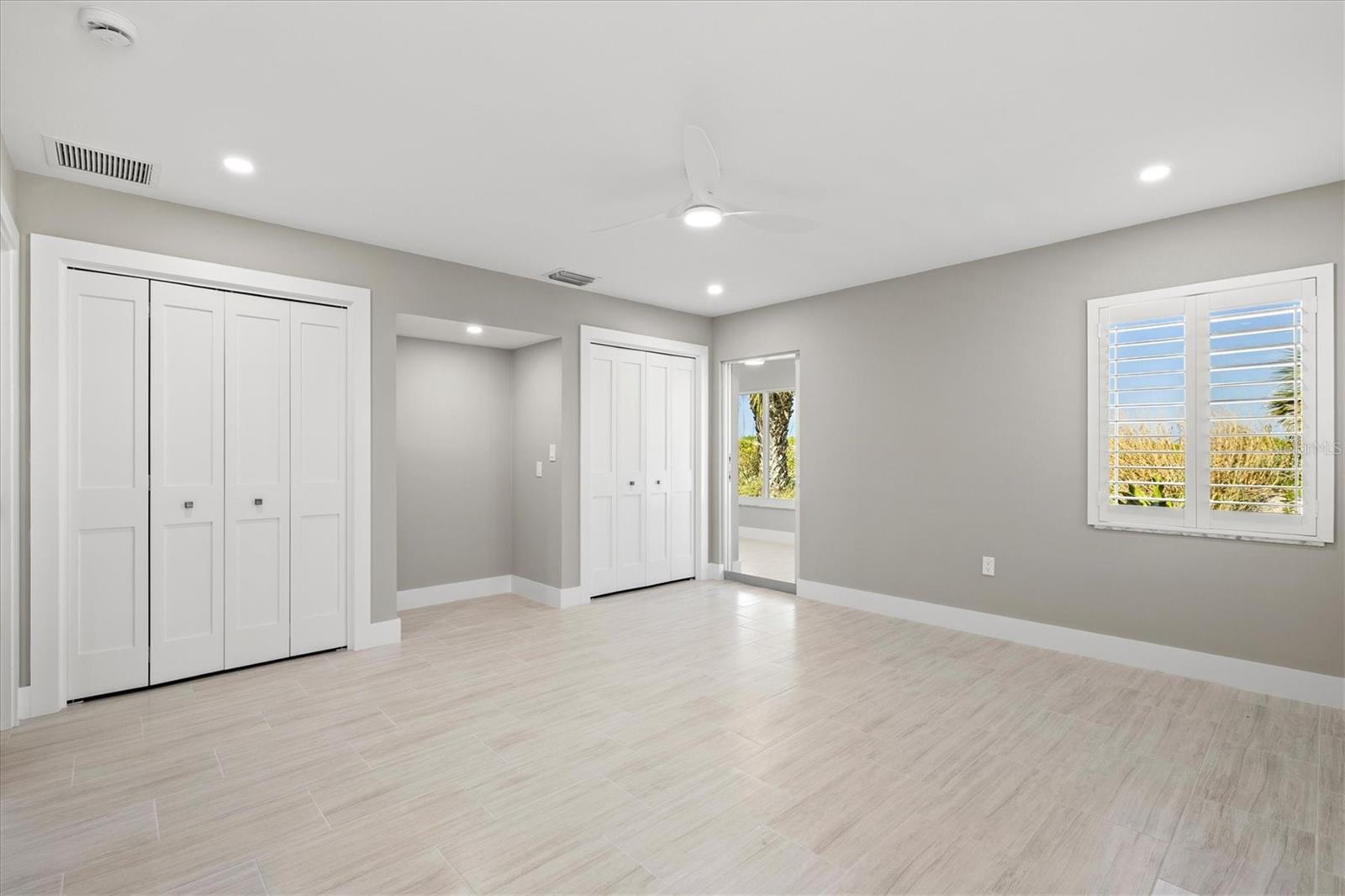 Image 30 of 78 For 1200 Tarpon Center Drive 1