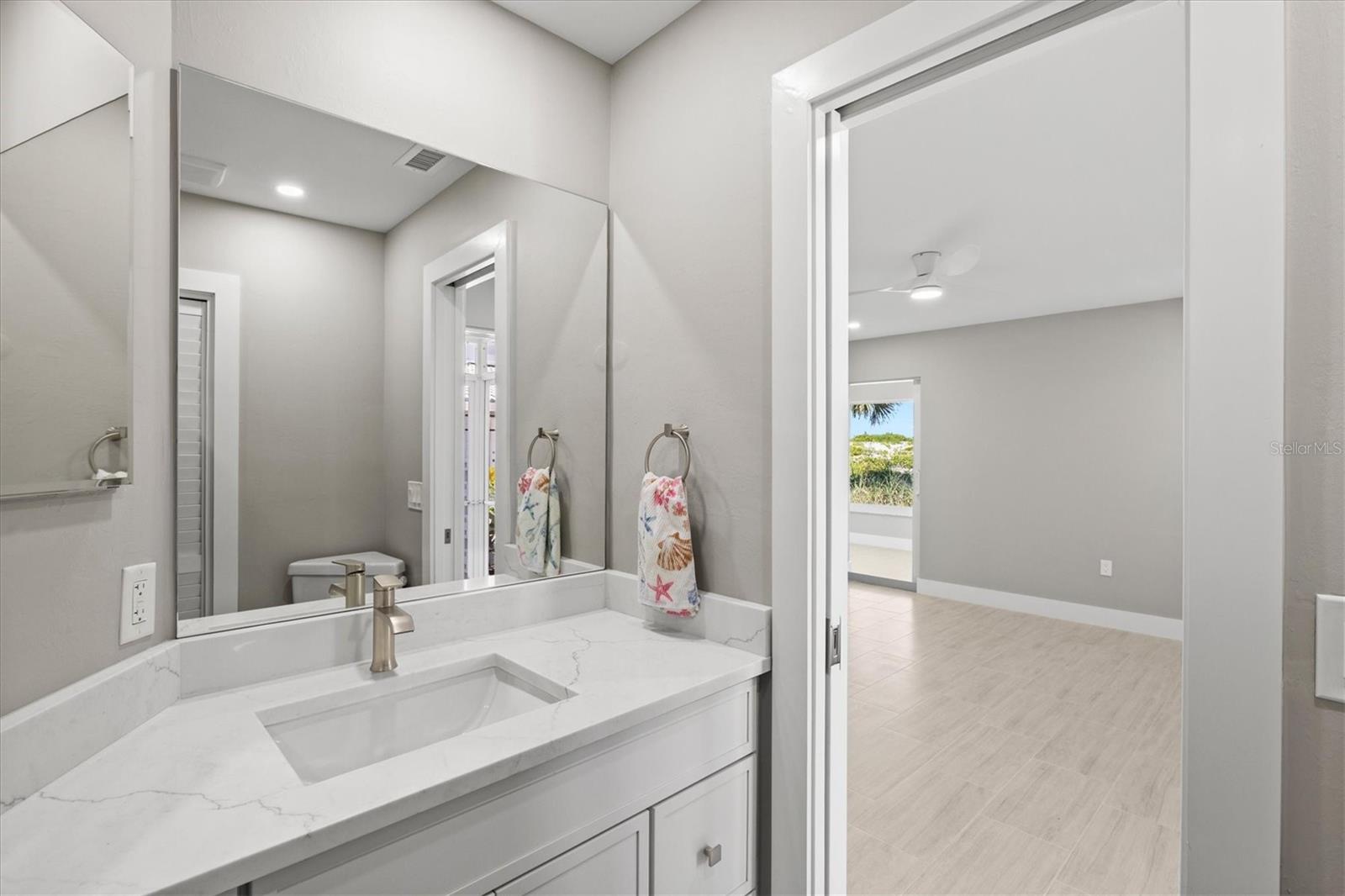 Image 35 of 78 For 1200 Tarpon Center Drive 1