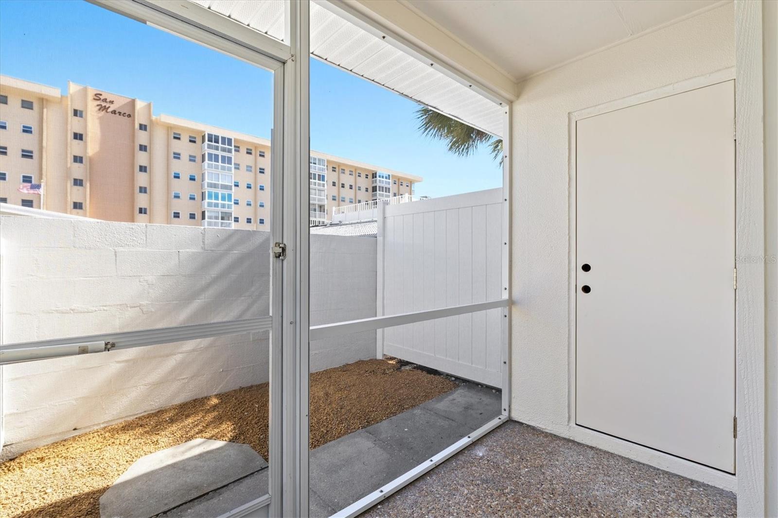 Image 36 of 78 For 1200 Tarpon Center Drive 1