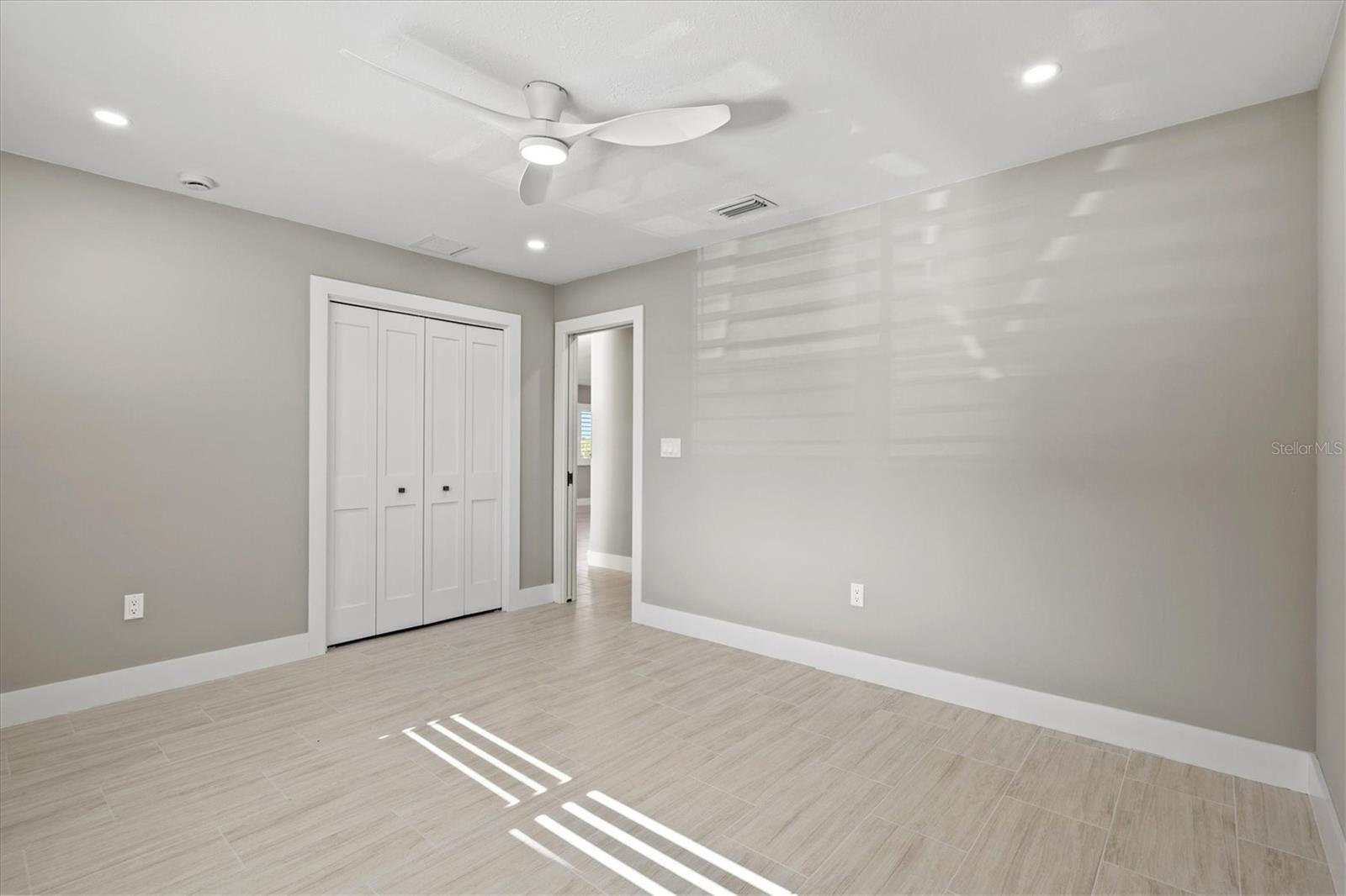 Image 44 of 78 For 1200 Tarpon Center Drive 1