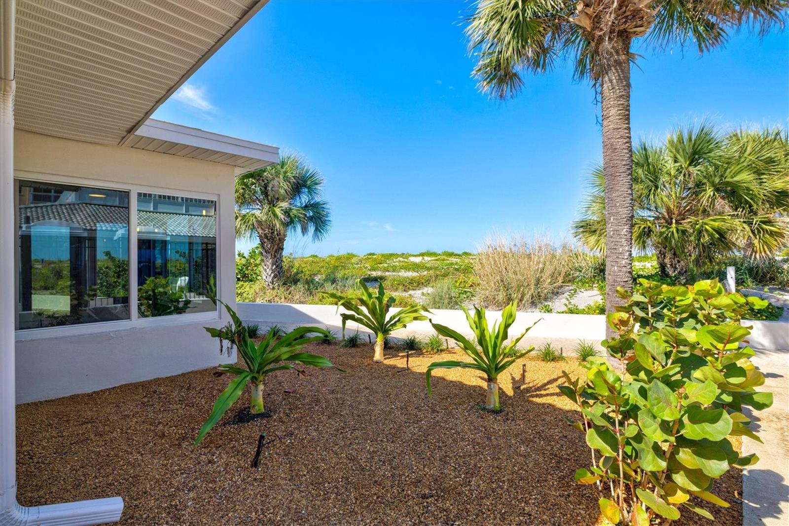 Image 54 of 78 For 1200 Tarpon Center Drive 1