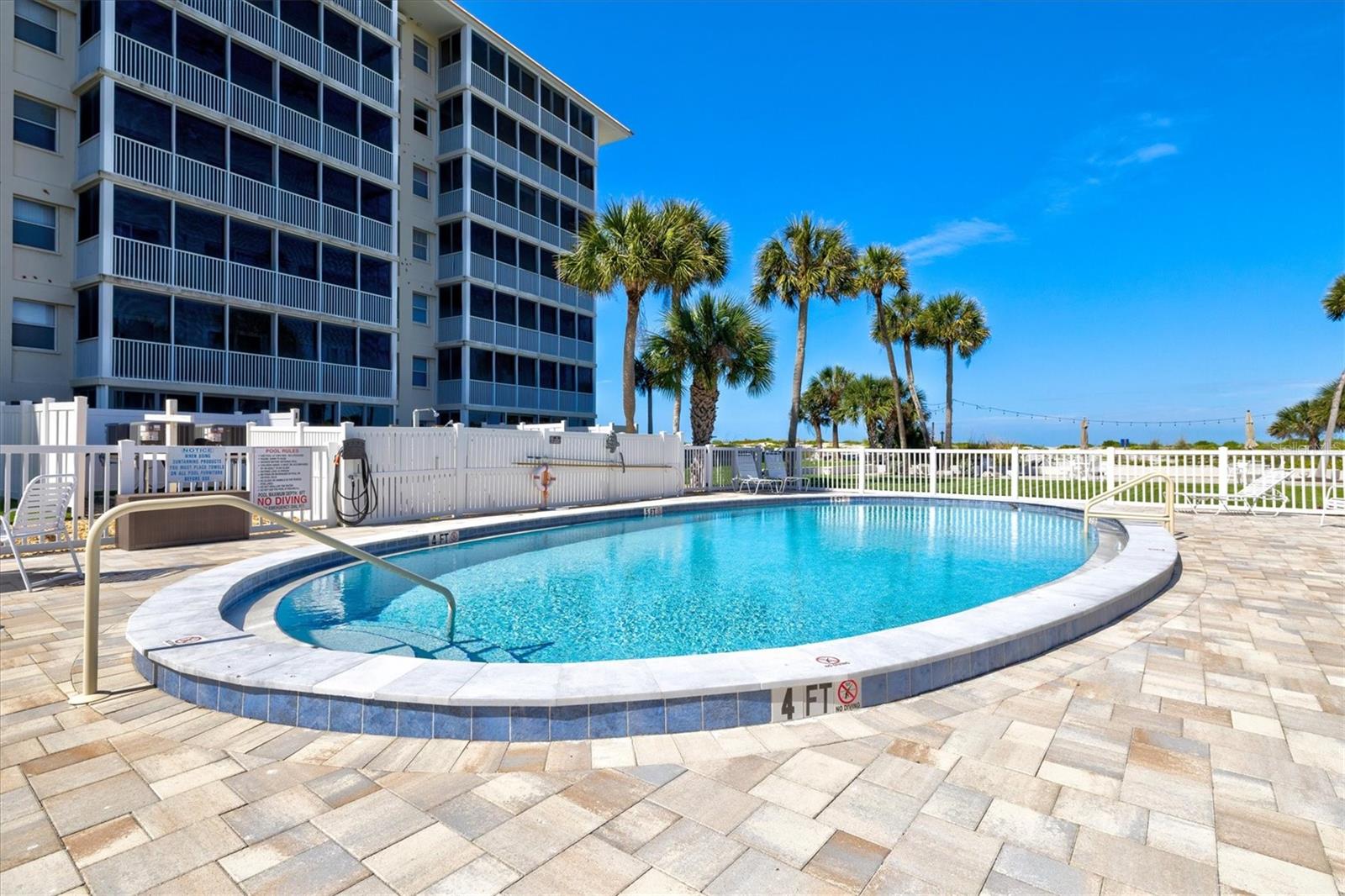 Image 61 of 78 For 1200 Tarpon Center Drive 1