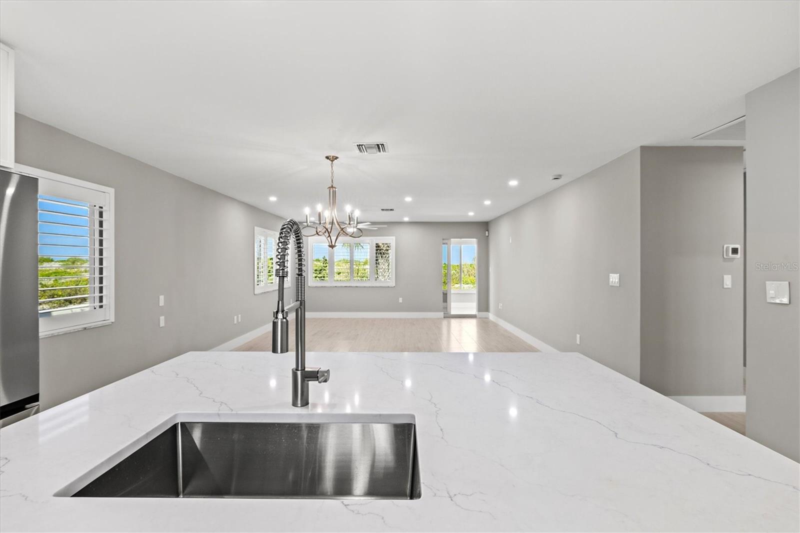 Image 9 of 78 For 1200 Tarpon Center Drive 1