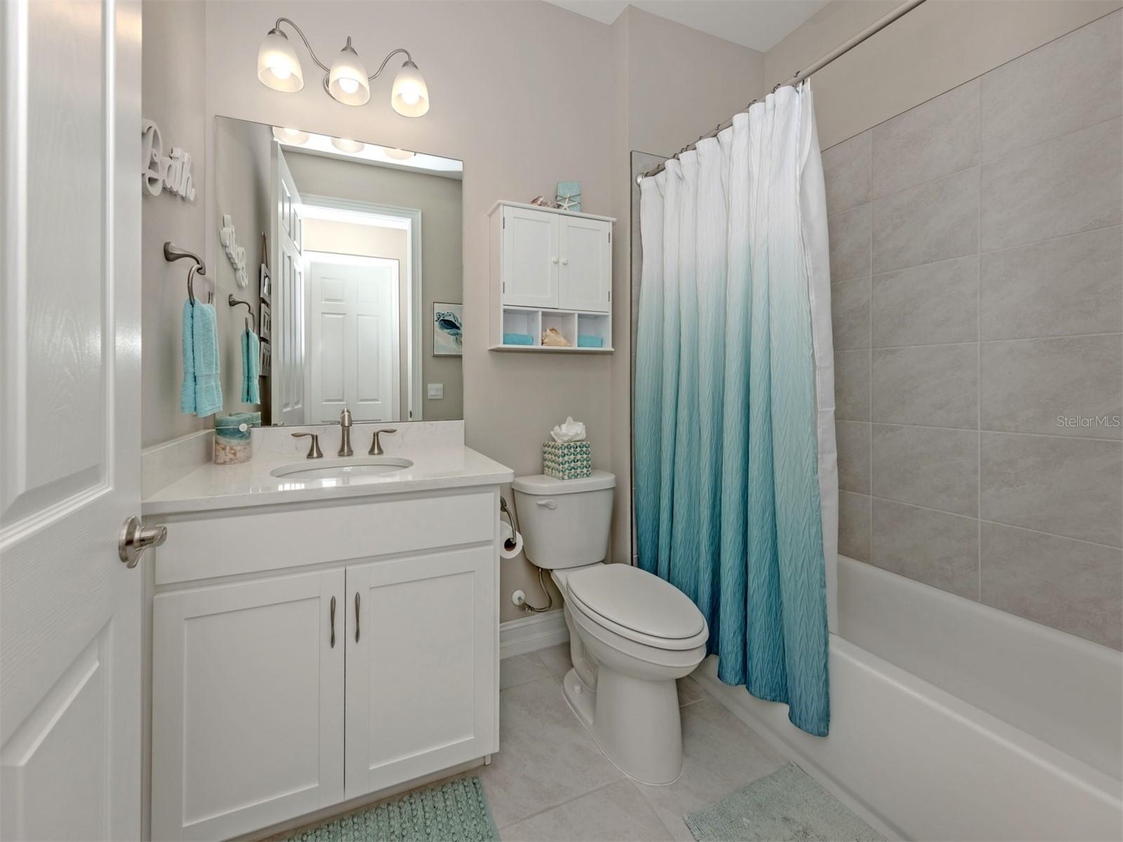 Listing photo id 21 for 749 Ibiza Loop