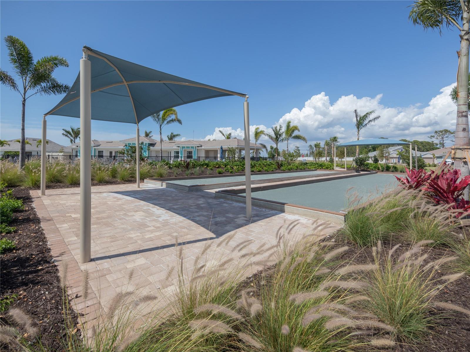 Listing photo id 35 for 749 Ibiza Loop