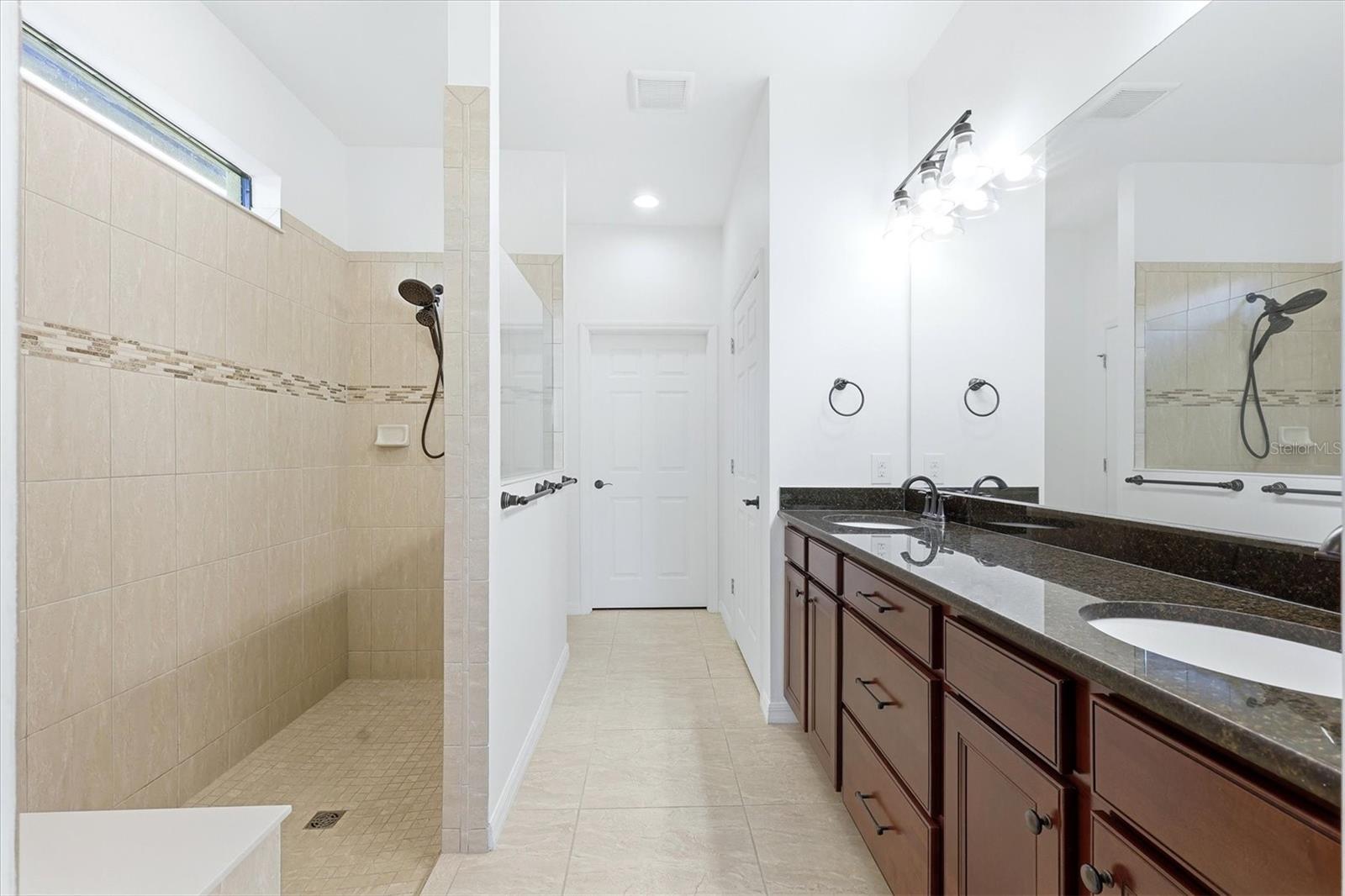 Image 18 of 45 For 11109 Sandhill Preserve Drive