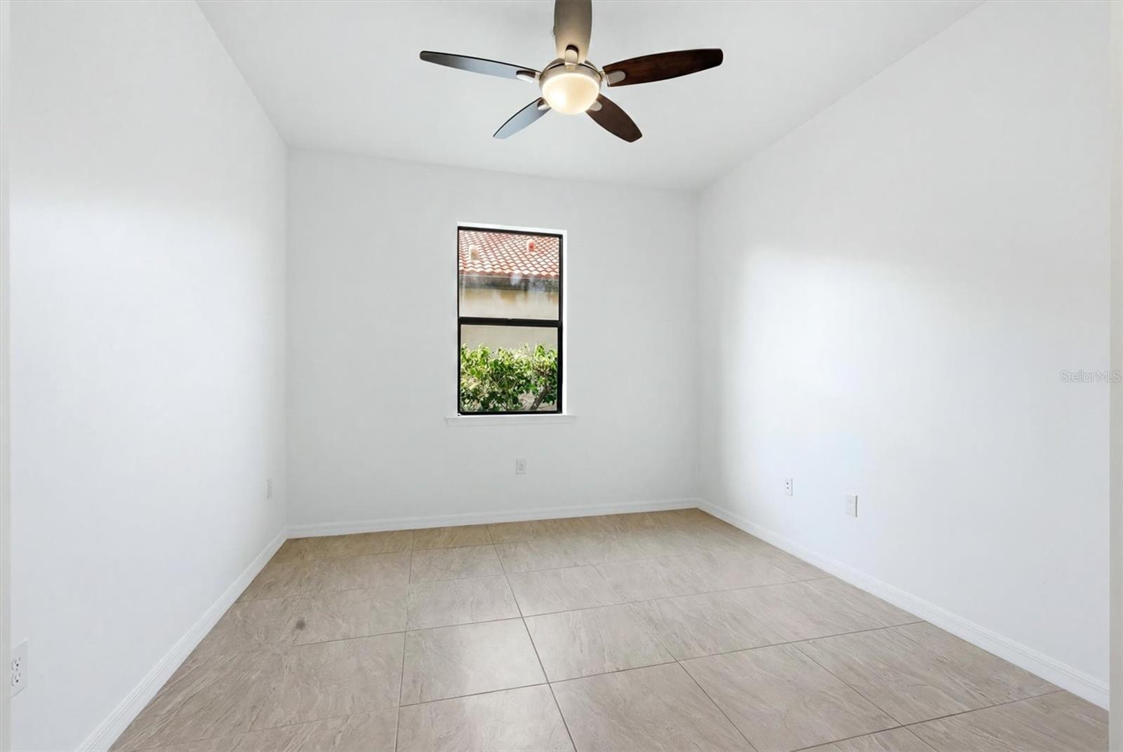 Image 24 of 45 For 11109 Sandhill Preserve Drive