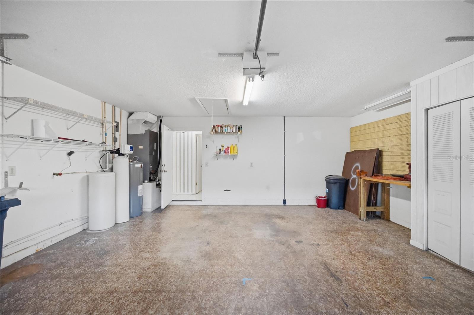 Image 24 of 41 For 2331 Lancaster Drive