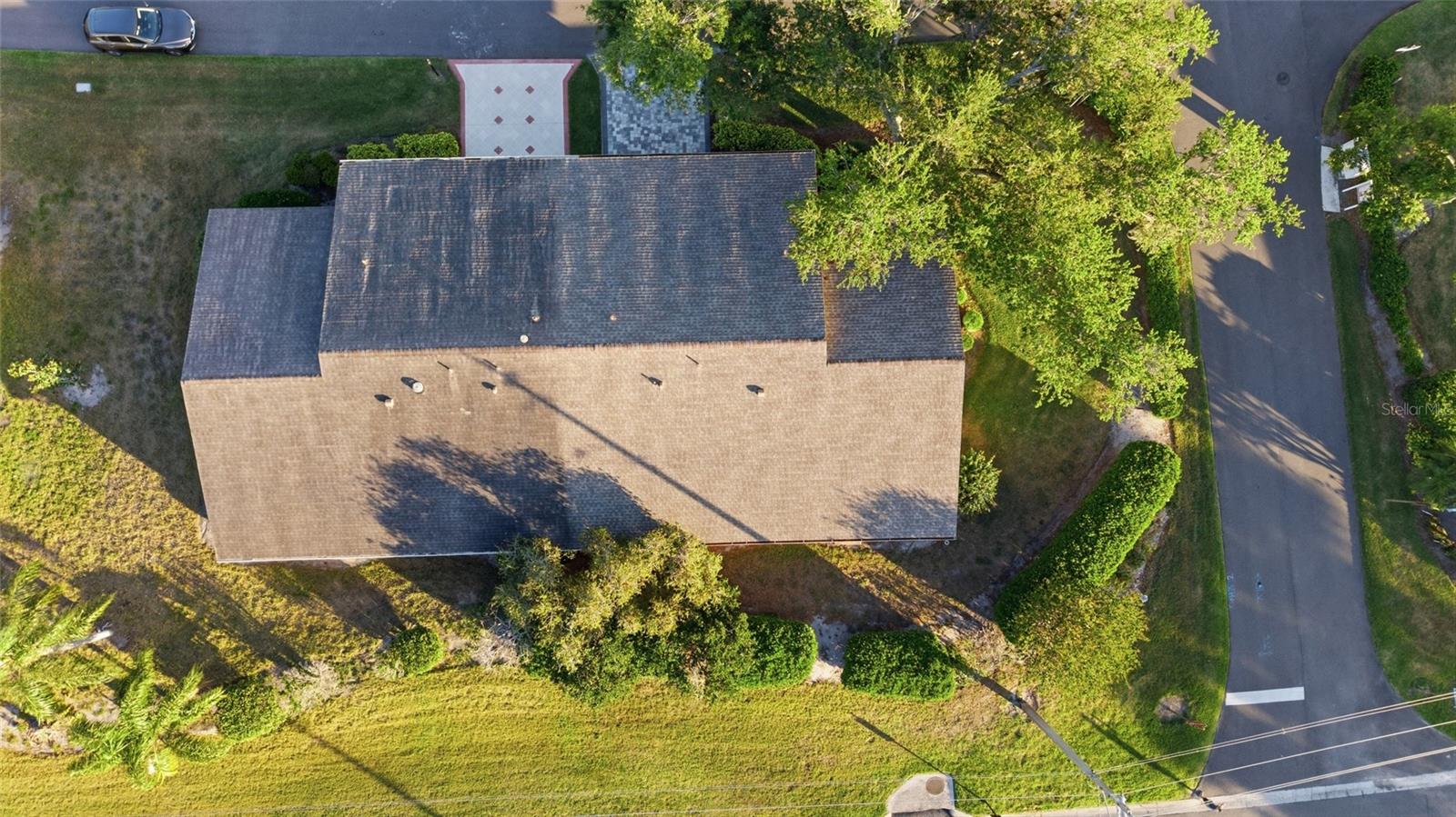 Image 33 of 41 For 2331 Lancaster Drive