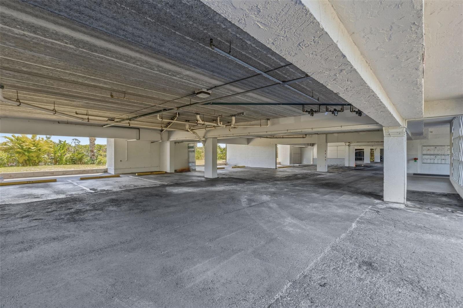 Image 32 of 36 For 1401 Mccall Road 104b