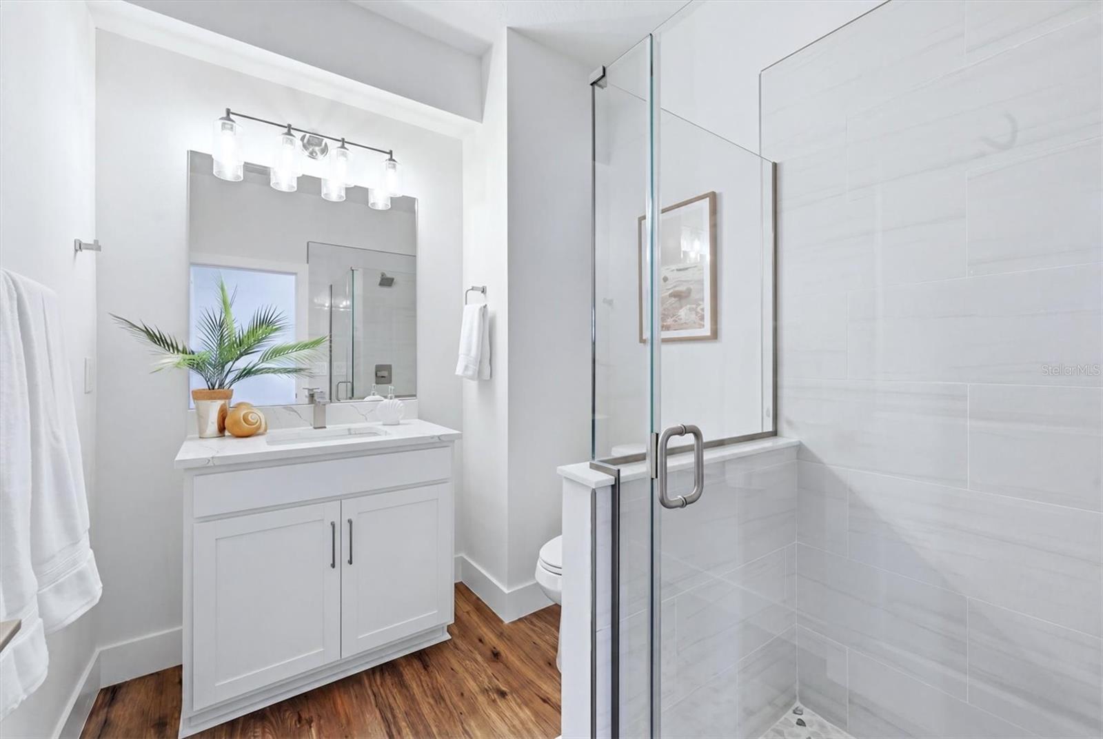 Image 19 of 45 For 12387 Minot Avenue