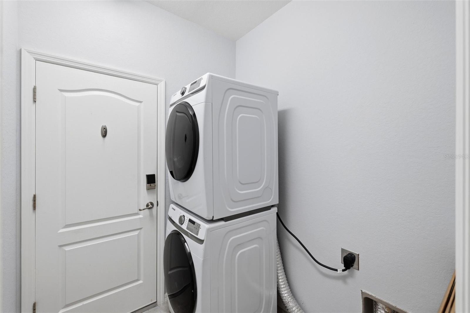 Image 42 of 73 For 10157 Colubrina Drive