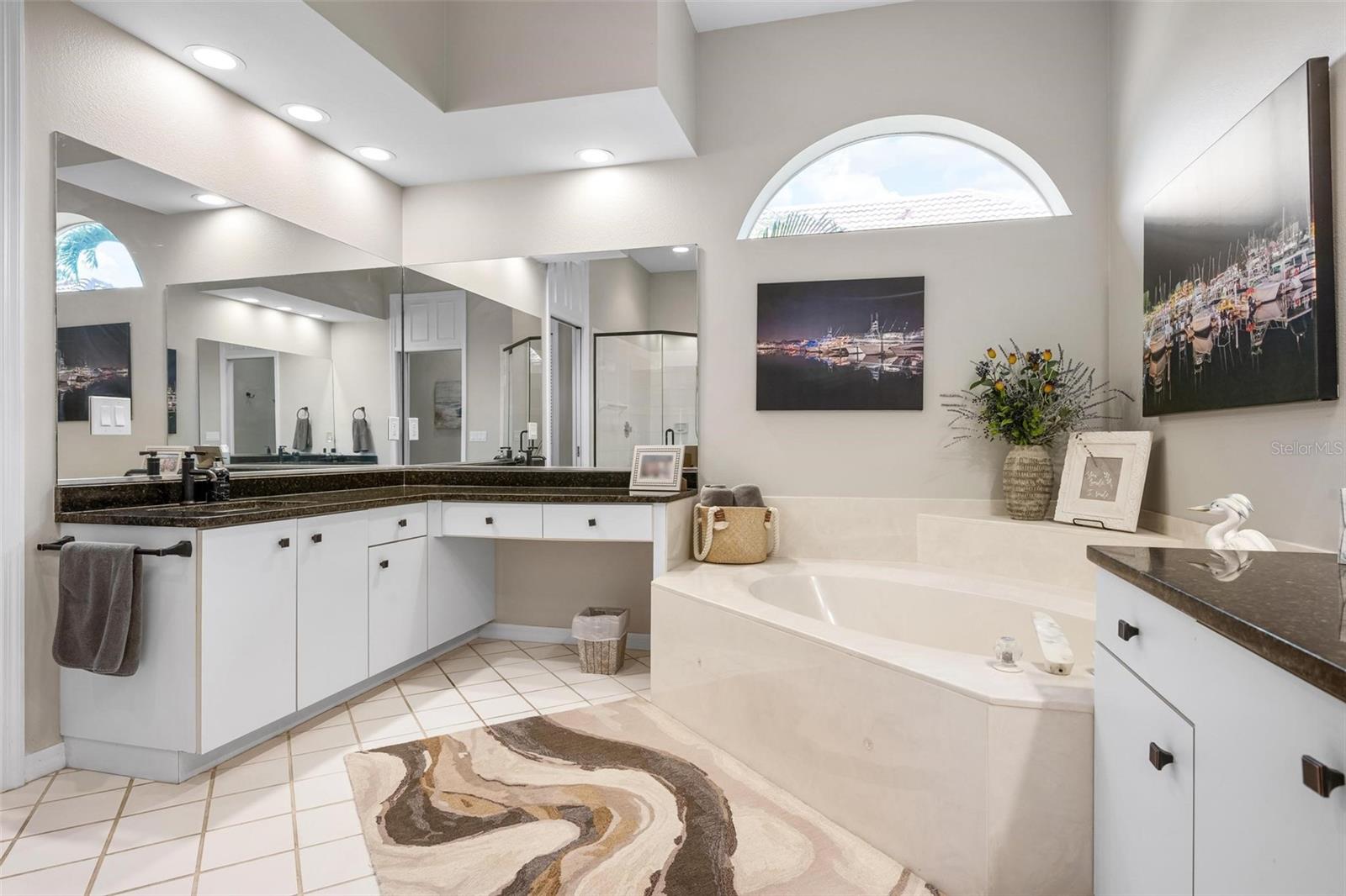 Image 20 of 41 For 57 Cayman Isles Boulevard