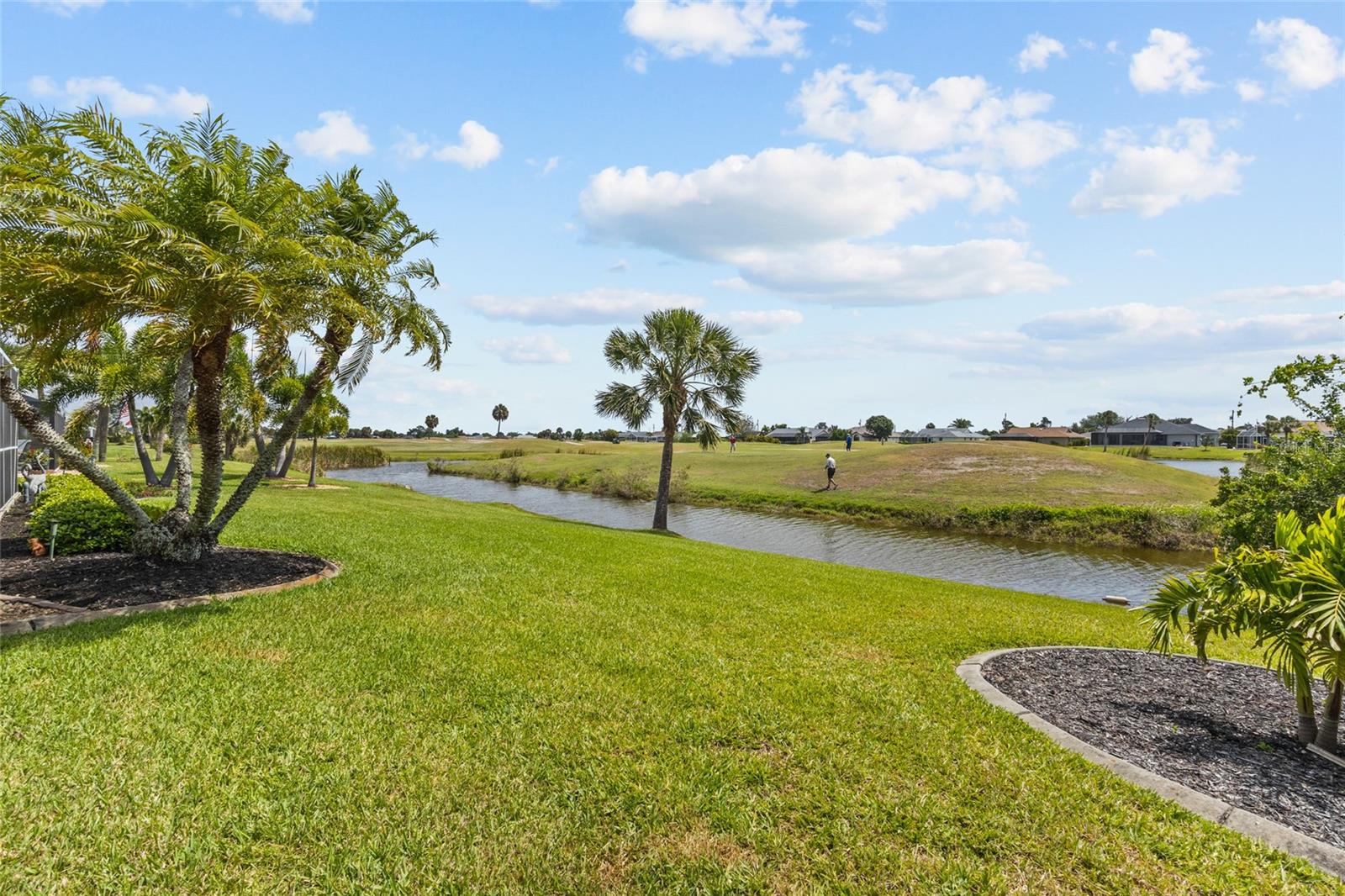 Image 26 of 49 For 64 Bunker Court