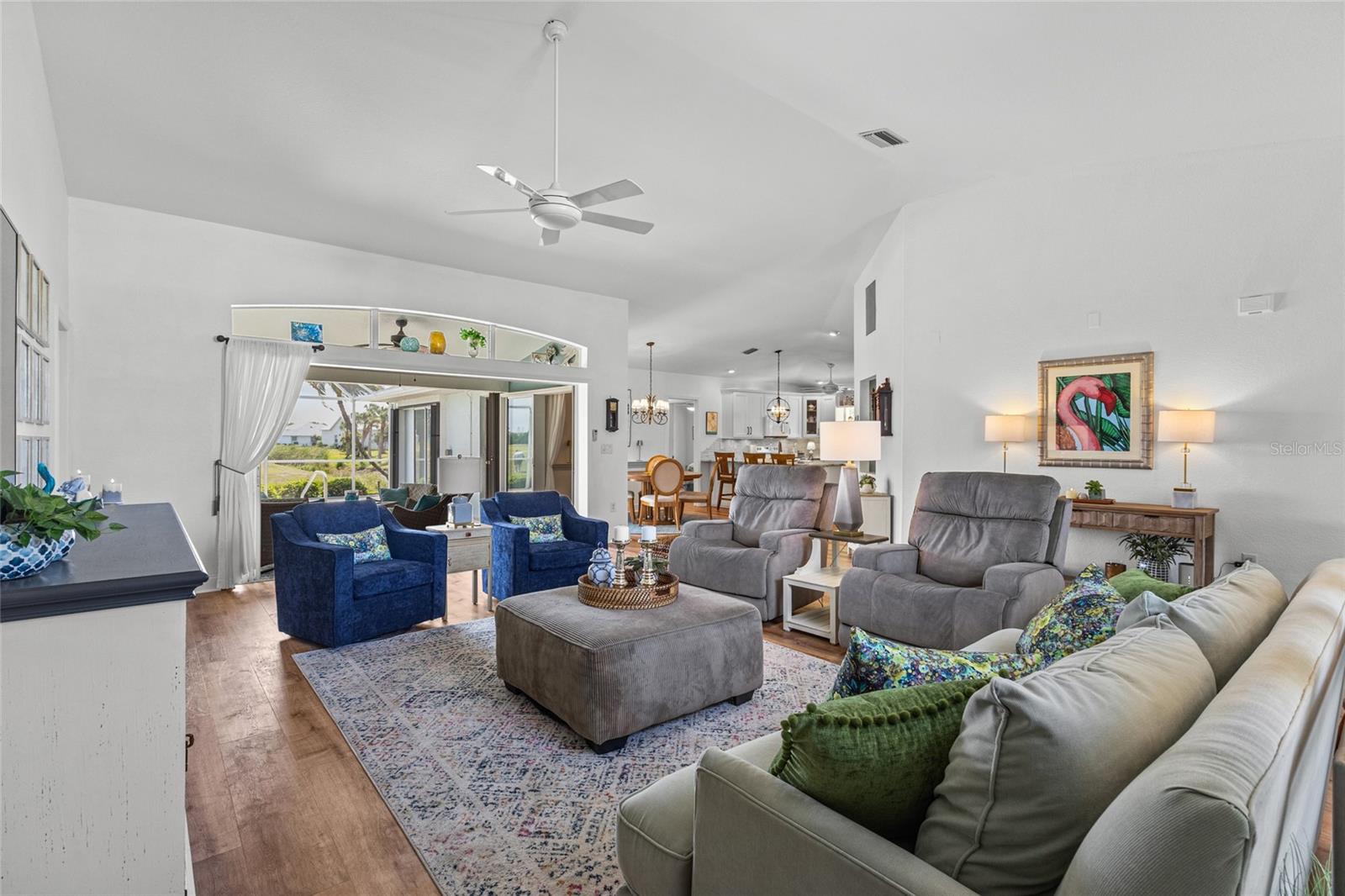 Image 30 of 49 For 64 Bunker Court