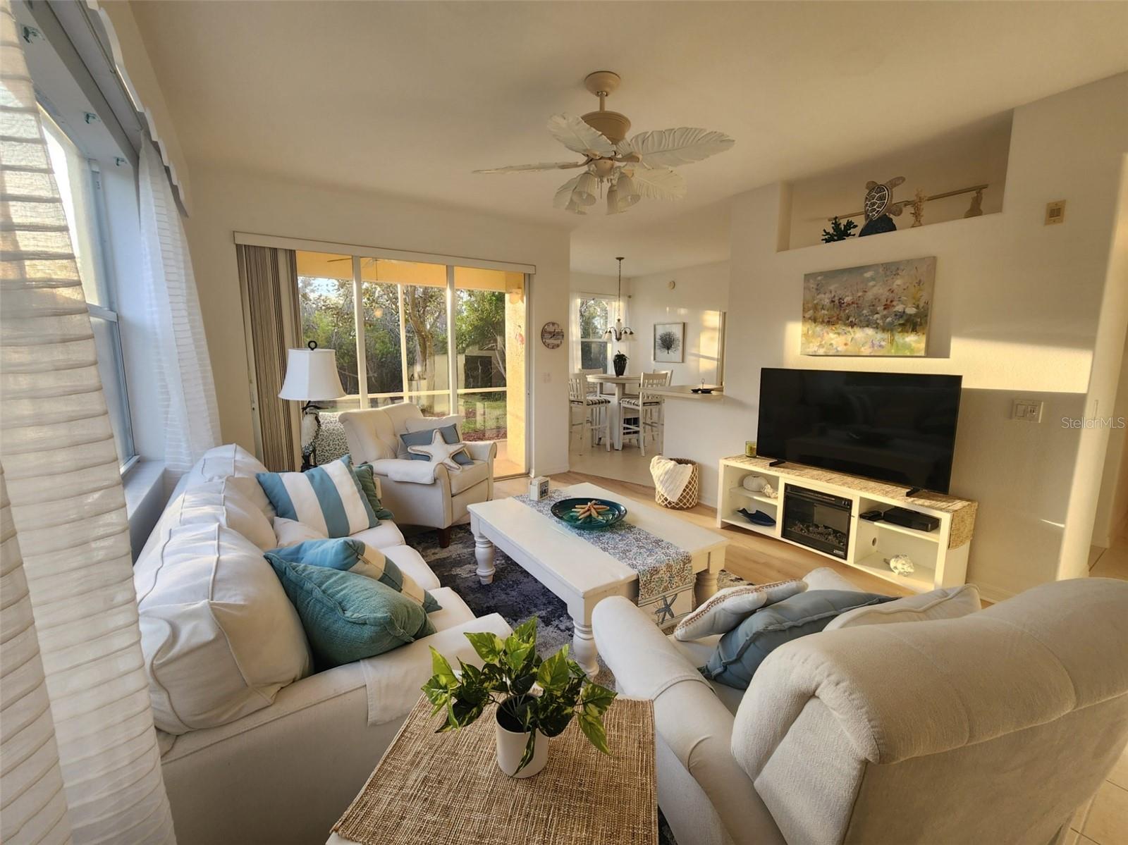 Image 10 of 42 For 4442 Corso Venetia Boulevard A14