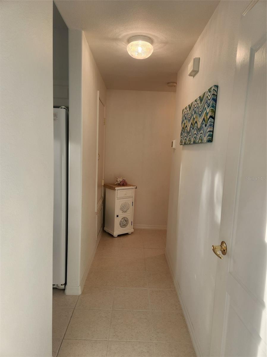 Image 17 of 42 For 4442 Corso Venetia Boulevard A14