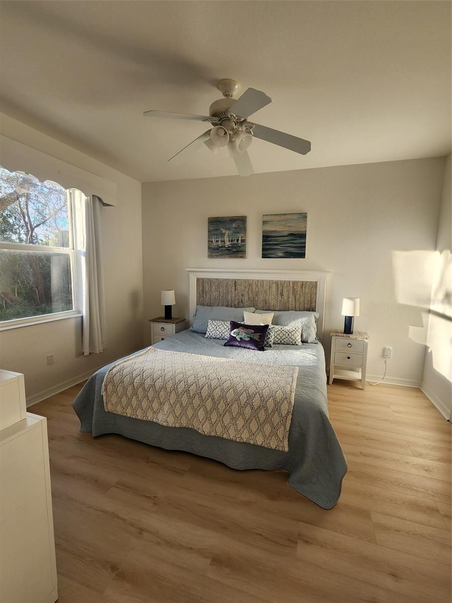 Image 25 of 42 For 4442 Corso Venetia Boulevard A14