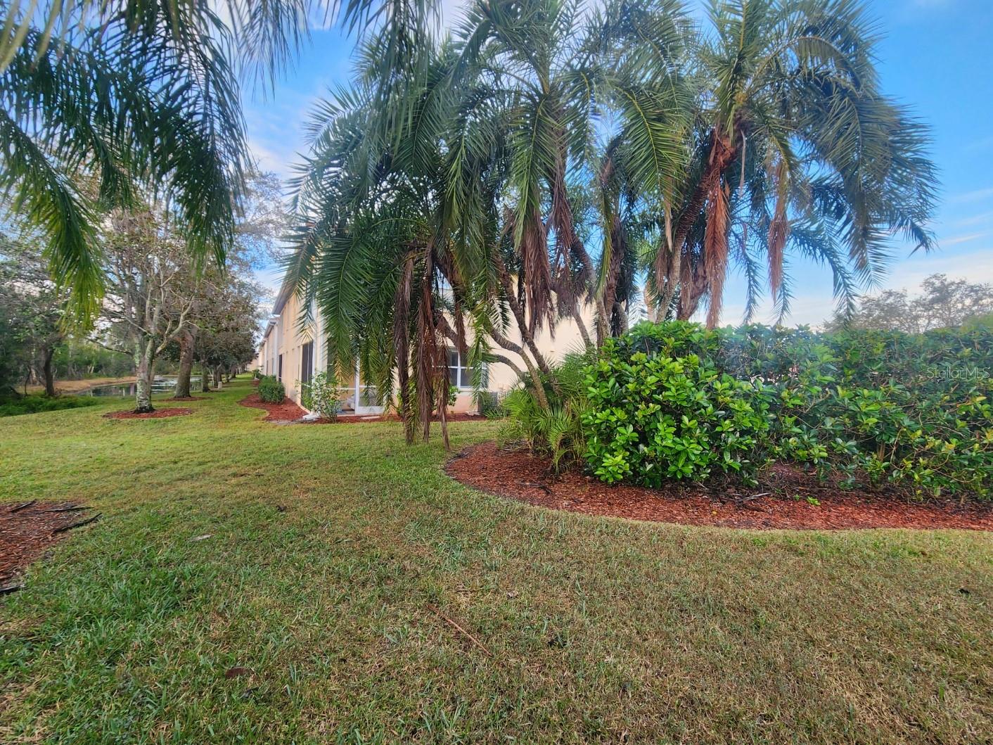 Image 6 of 42 For 4442 Corso Venetia Boulevard A14